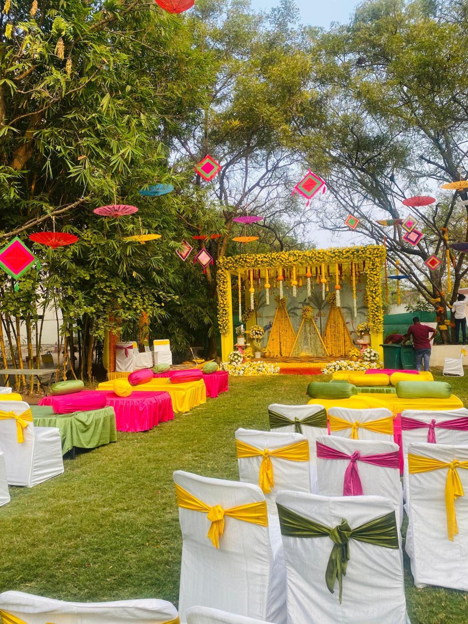 Shloka Residency Hotel เชมชาบัด ภายนอก รูปภาพ